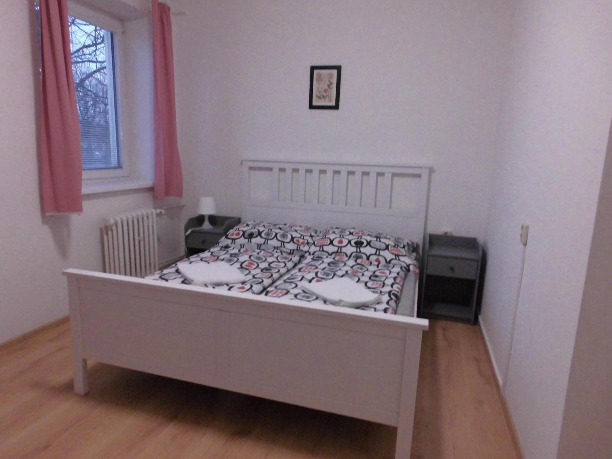 Penzion Kovarska ภายนอก รูปภาพ